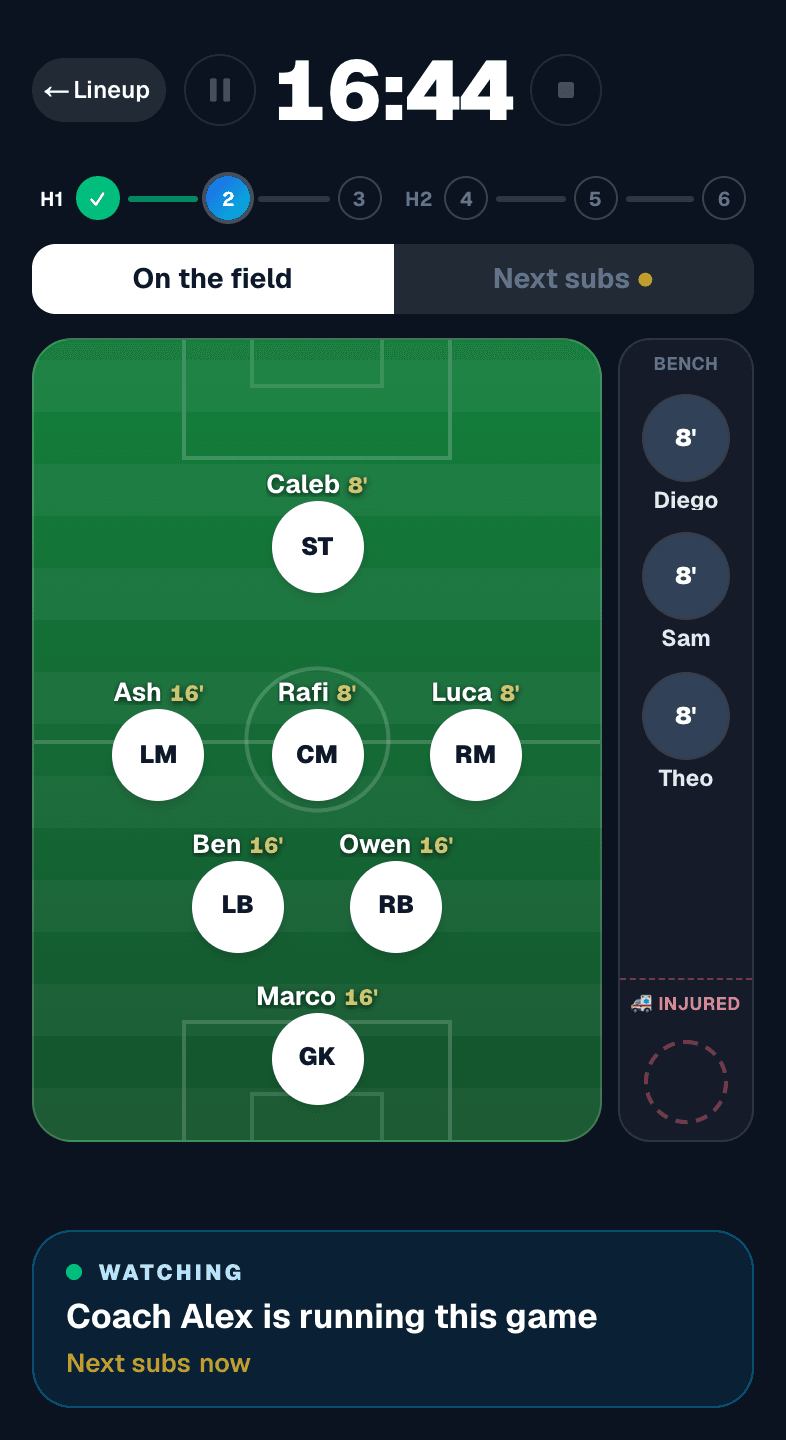 Soccer Start Game on the assistant’s phone: following the game live while another coach runs it